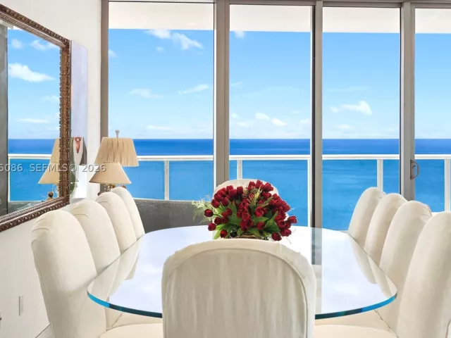 3-bedroom condo for sale in Bal Harbour - 9701 Collins Ave 2001S - MondialRealty