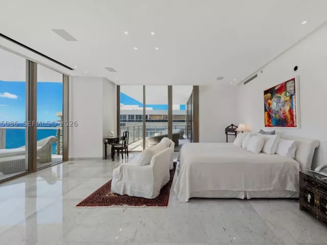 3-bedroom condo for sale in Bal Harbour - 9701 Collins Ave 2001S - MondialRealty