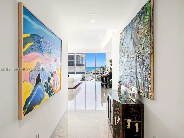 3-bedroom condo for sale in Bal Harbour - 9701 Collins Ave 2001S - MondialRealty