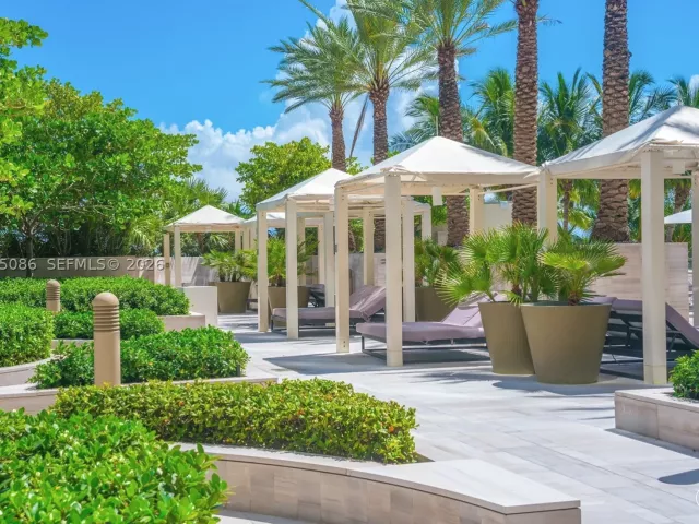 3-bedroom condo for sale in Bal Harbour - 9701 Collins Ave 2001S - MondialRealty