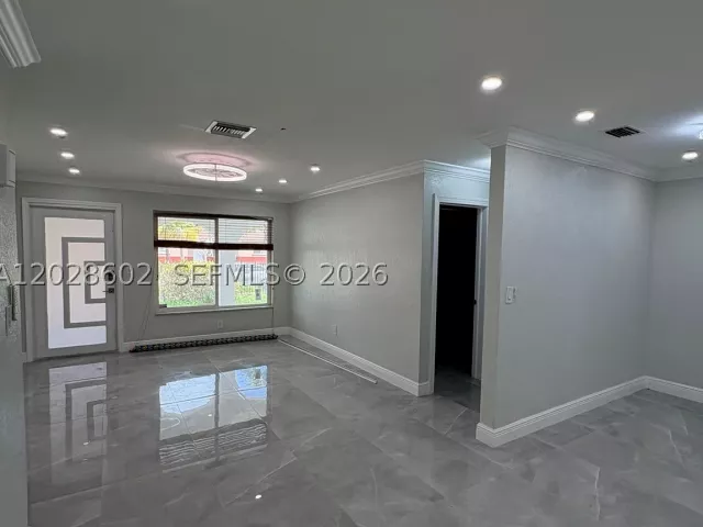 4-bedroom home for rent in Miami Gardens - 20081 NW 15th Ave - MondialRealty