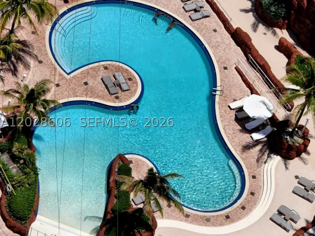 2-bedroom condo for rent in Sunny Isles Beach - 18201 Collins Ave 4101A - MondialRealty