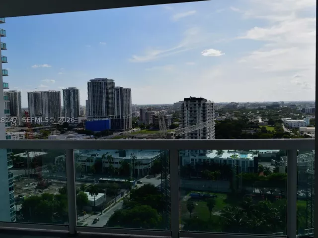 2-bedroom condo for rent in Miami - 1800 N Bayshore Dr 2310 - MondialRealty