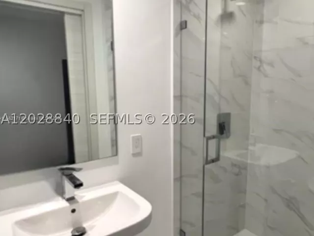 1-bedroom condo for sale in Miami - 801 S Miami Ave 1808 - MondialRealty
