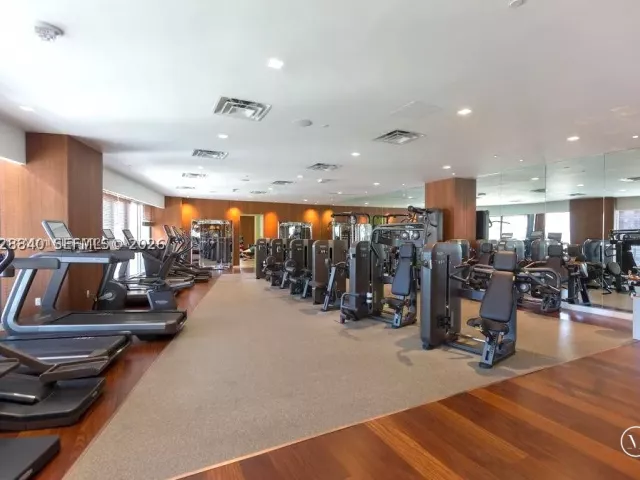 1-bedroom condo for sale in Miami - 801 S Miami Ave 1808 - MondialRealty
