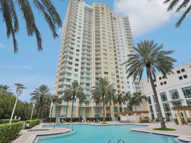 2-bedroom condo for sale in Hallandale Beach - 1755 E Hallandale Beach Boulevard 1207 E - MondialRealty