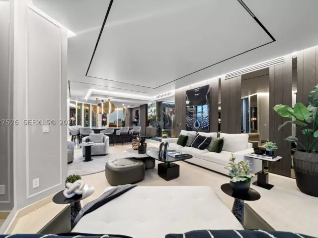 3-bedroom condo for sale in Miami - 901 Brickell Key Blvd 3304 - MondialRealty