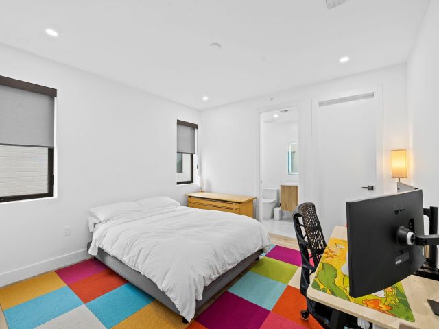 3-bedroom home for sale in Fort Lauderdale - 818 NE 2nd Street - MondialRealty