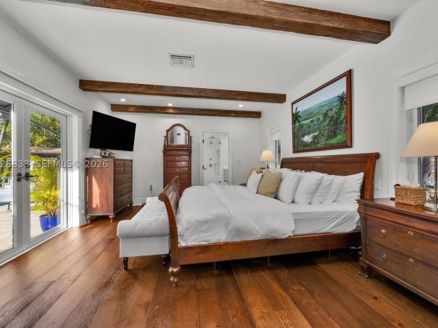 3-bedroom home for sale in Coral Gables - 1809 Granada Blvd - MondialRealty
