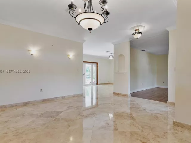 4-bedroom home for rent in Miami - 13241 SW 99th Ct - MondialRealty