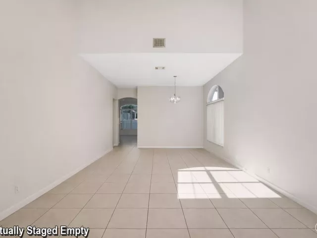 4-bedroom home for sale in Fort Lauderdale - 3775 SW 50th Street - MondialRealty