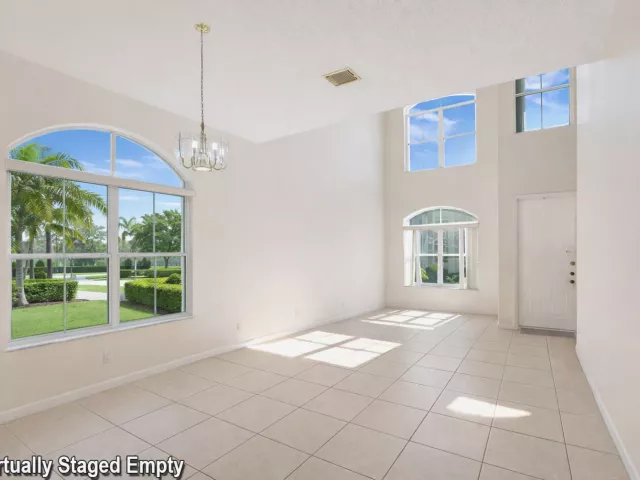 4-bedroom home for sale in Fort Lauderdale - 3775 SW 50th Street - MondialRealty