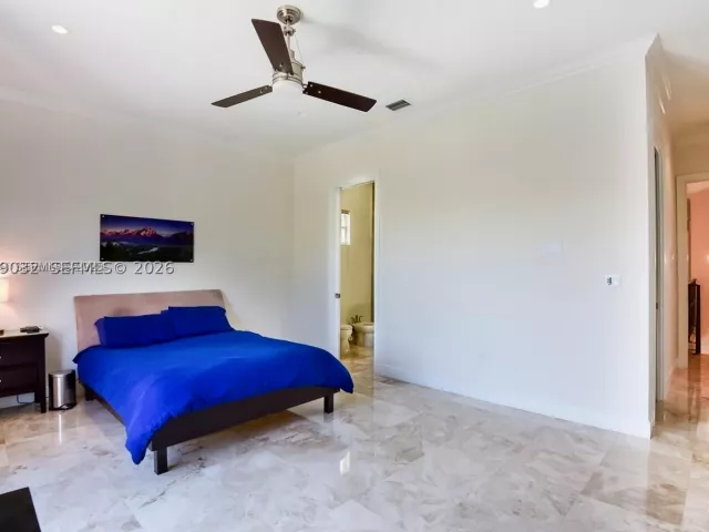 3-bedroom home for rent in North Miami Beach - 3870 NE 168th St 2 - MondialRealty