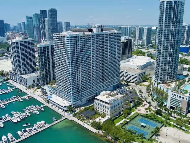 2-bedroom condo for sale in Miami - 1717 N Bayshore Dr A-2837 - MondialRealty