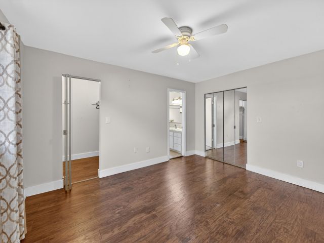 3-bedroom home for sale in Miami - 10774 SW 175th Terrace - MondialRealty