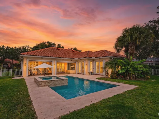 4-bedroom home for sale in West Palm Beach - 2785 Hancock Creek Road - MondialRealty
