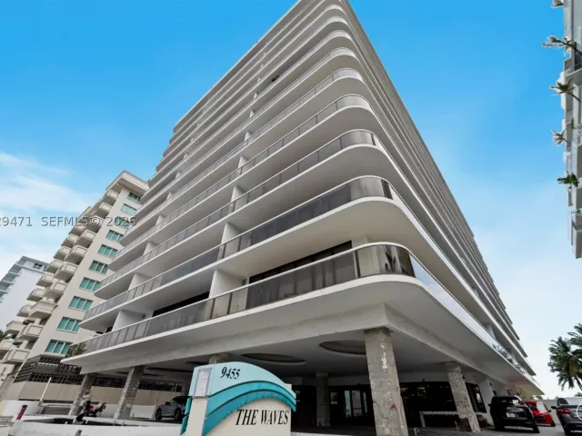 2-bedroom condo for rent in Surfside - 9455 Collins Ave 1208 - MondialRealty