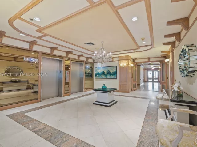 2-bedroom condo for rent in Surfside - 9455 Collins Ave 1208 - MondialRealty