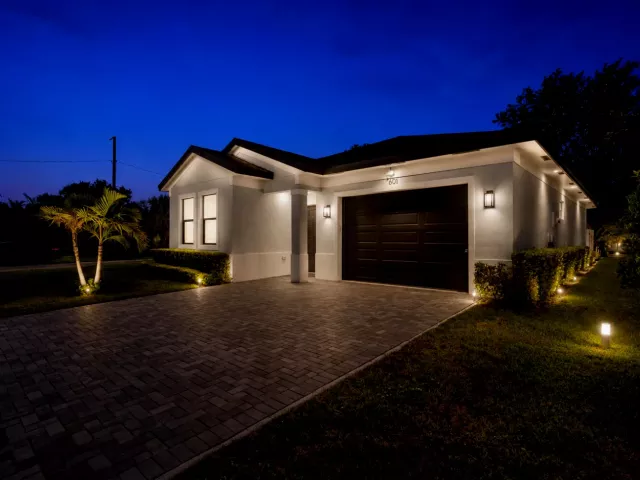 3-bedroom home for sale in Delray Beach - 601 SW 3rd Street - MondialRealty