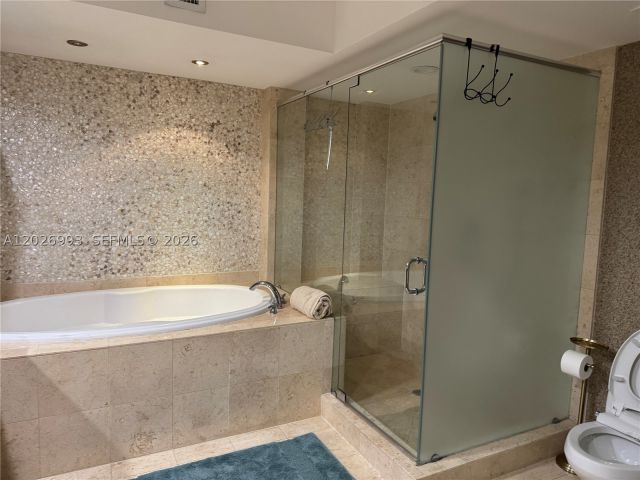 3-bedroom condo for rent in Hallandale Beach - 1830 S Ocean Dr 3003 - MondialRealty