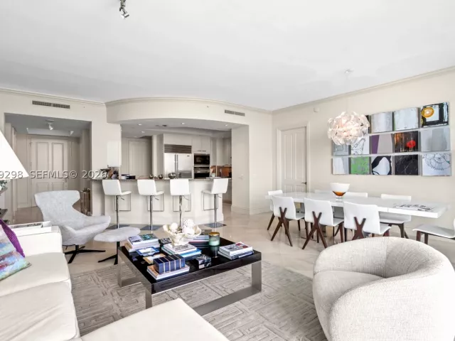 2-bedroom condo for sale in Bal Harbour - 10295 Collins Ave 1606 - MondialRealty