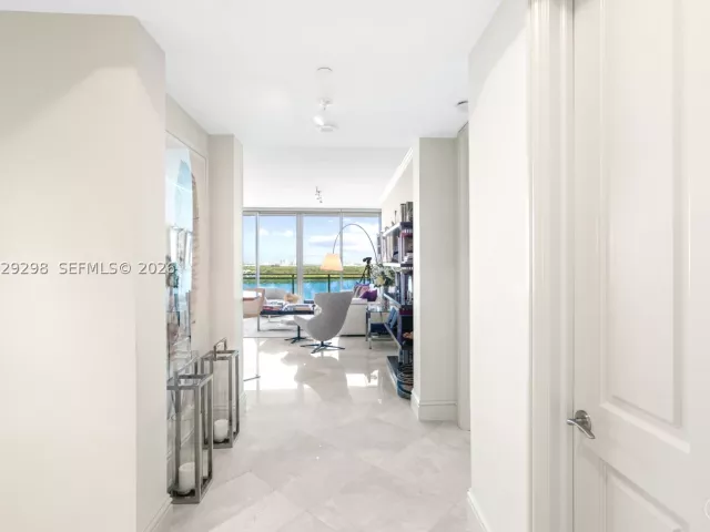 2-bedroom condo for sale in Bal Harbour - 10295 Collins Ave 1606 - MondialRealty