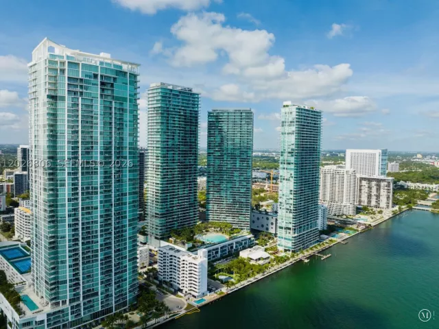 3-bedroom condo for sale in Miami - 2900 NE 7th Ave 3702 - MondialRealty