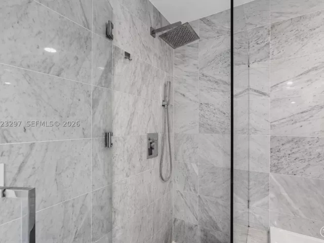 3-bedroom condo for rent in Miami - 801 S Miami Ave 4104 - MondialRealty