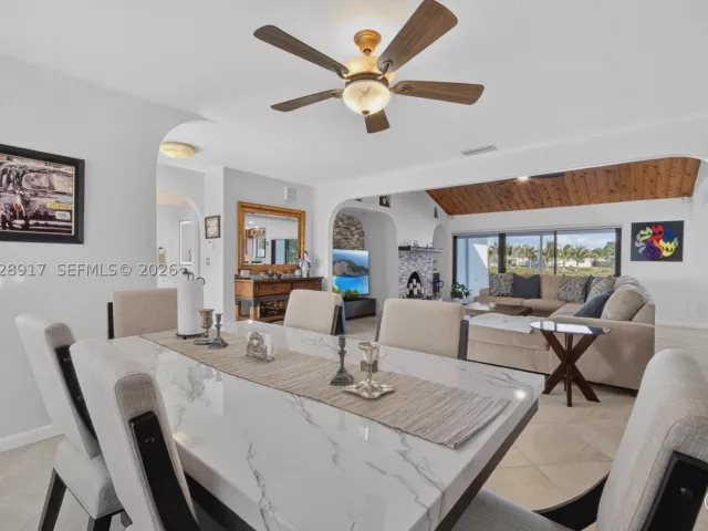 3-bedroom home for sale in Deerfield Beach - 1310 SW 26th Ave - MondialRealty