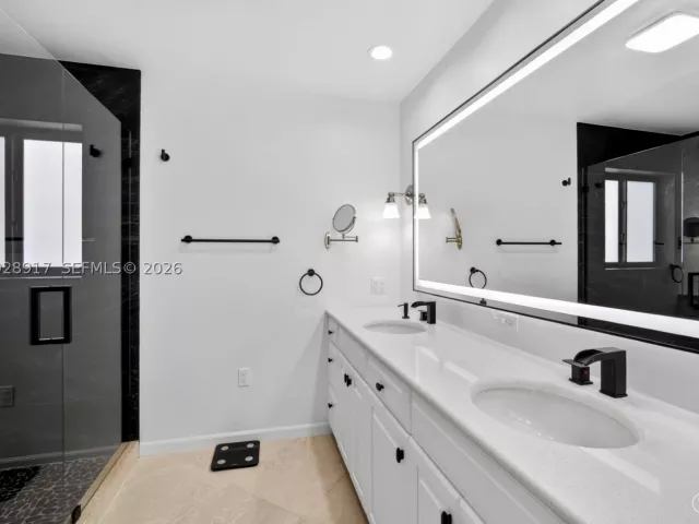 3-bedroom home for sale in Deerfield Beach - 1310 SW 26th Ave - MondialRealty