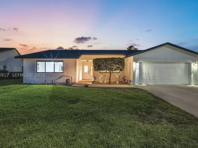 3-bedroom home for sale in Deerfield Beach - 1310 SW 26th Ave - MondialRealty