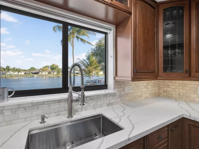 3-bedroom home for sale in Deerfield Beach - 1310 SW 26th Ave - MondialRealty