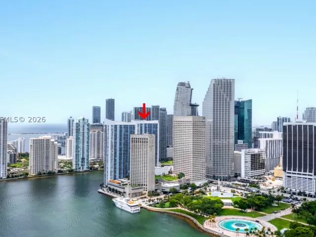 2-bedroom condo for sale in Miami - 325 S Biscayne Blvd 2219 - MondialRealty