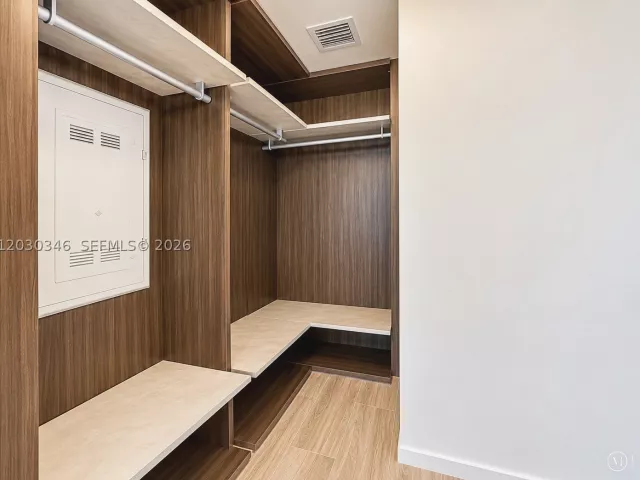 2-bedroom condo for rent in Miami - 801 S Miami Ave 1502 - MondialRealty