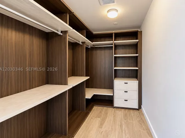 2-bedroom condo for rent in Miami - 801 S Miami Ave 1502 - MondialRealty