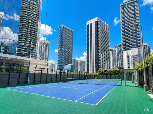 2-bedroom condo for rent in Miami - 801 S Miami Ave 1502 - MondialRealty