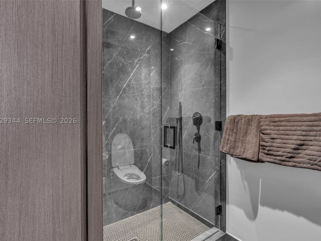 condo for sale in Miami - 20 NE 11th St 2606A - MondialRealty