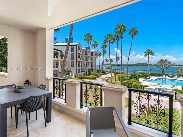 2-bedroom condo for sale in Miami Beach - 2122 Fisher Island Dr 2122 - MondialRealty