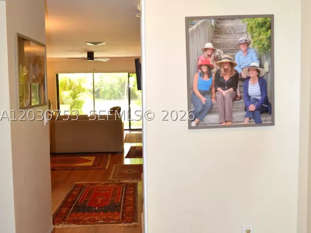 2-bedroom home for rent in Doral - 3932 Estepona Ave 7D5 - MondialRealty