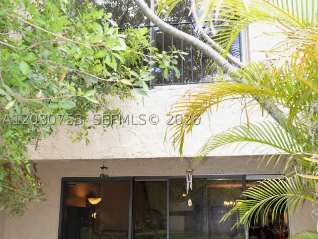 2-bedroom home for rent in Doral - 3932 Estepona Ave 7D5 - MondialRealty