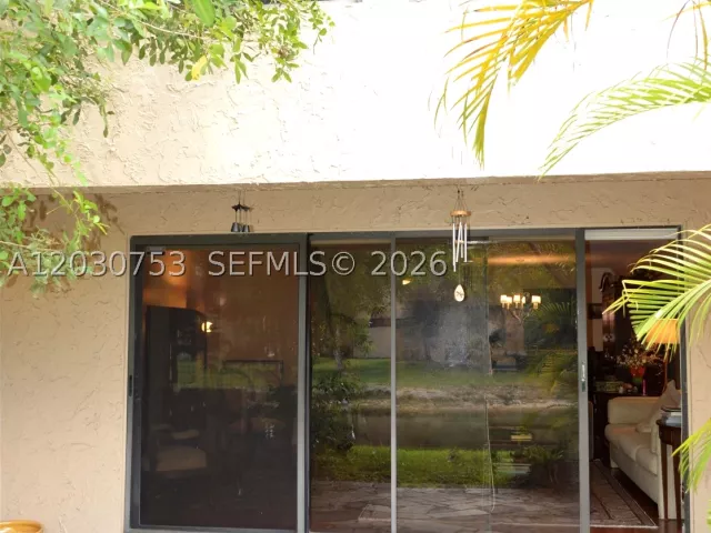 2-bedroom home for rent in Doral - 3932 Estepona Ave 7D5 - MondialRealty