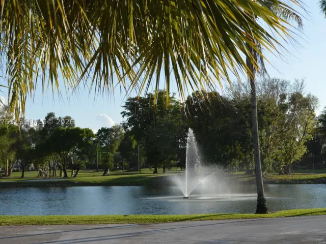 2-bedroom home for rent in Doral - 3932 Estepona Ave 7D5 - MondialRealty