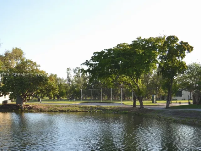 2-bedroom home for rent in Doral - 3932 Estepona Ave 7D5 - MondialRealty