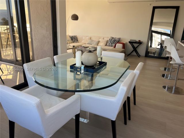 3-bedroom condo for rent in Key Biscayne - 201 Crandon Blvd 642 - MondialRealty