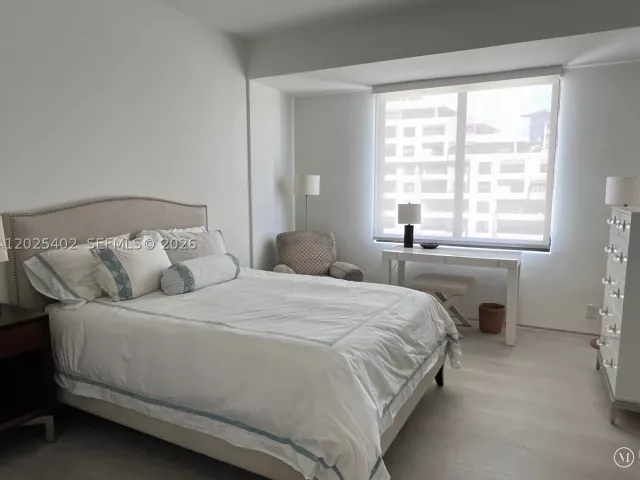 3-bedroom condo for rent in Key Biscayne - 201 Crandon Blvd 642 - MondialRealty