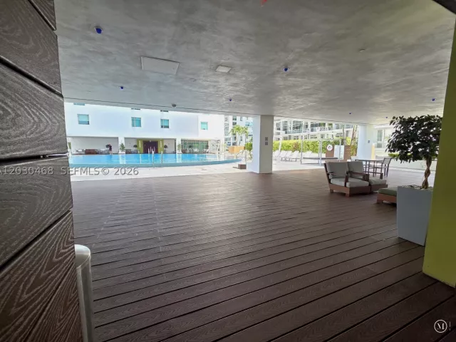 2-bedroom condo for sale in Miami - 500 Brickell Ave 3105 - MondialRealty