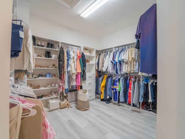 4-bedroom home for sale in Delray Beach - 8089 Ironstone Drive - MondialRealty