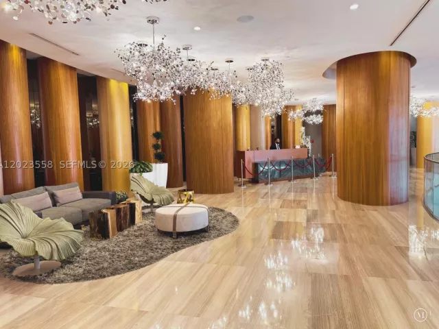 2-bedroom condo for sale in Miami - 488 NE 18th St 3101 - MondialRealty