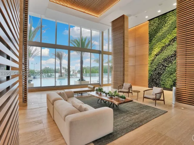 1-bedroom condo for rent in North Miami Beach - 16385 Biscayne Blvd 3120 - MondialRealty