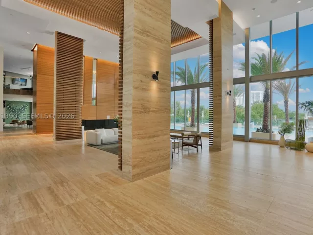 1-bedroom condo for rent in North Miami Beach - 16385 Biscayne Blvd 3120 - MondialRealty
